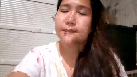 Snapshot of hottiecum27 chatting on June 15, 2026, 2:41 pm hottiecum27 online show from June 15, 2026, 2:41 pm
