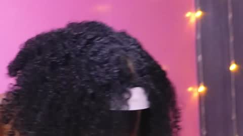 hotties_kittens18 online show from January 18, 2025, 3:20 am