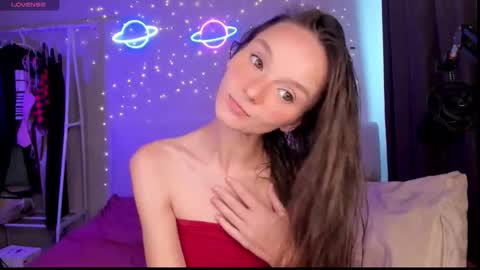 Jane online show from November 19, 2025, 7:41 am