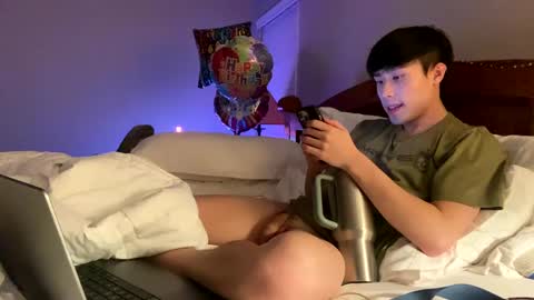 hottiewithabody101 online show from September 9, 2025, 2:00 am