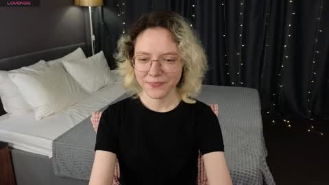 Kori online show from April 11, 2026, 5:34 am
