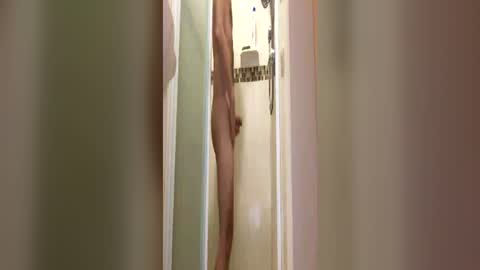 Snapshot of hottt_stuff23 chatting on June 15, 2026, 11:01 am Greek godess online show from June 15, 2026, 11:01 am