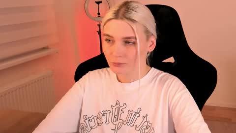 Nessie and Jessie online show from February 22, 2025, 3:36 pm