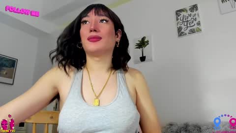 Snapshot of hottycrishinaxx chatting on March 2, 2025, 2:08 am crishinahotty online show from March 2, 2025, 2:08 am