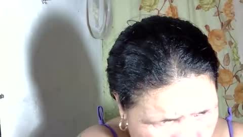 hottycrissy4u online show from April 26, 2026, 7:17 am
