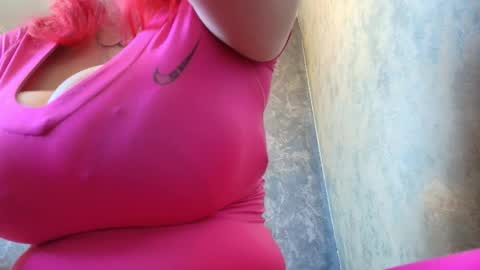 Goddess of  Luv online show from November 1, 2025, 7:32 am