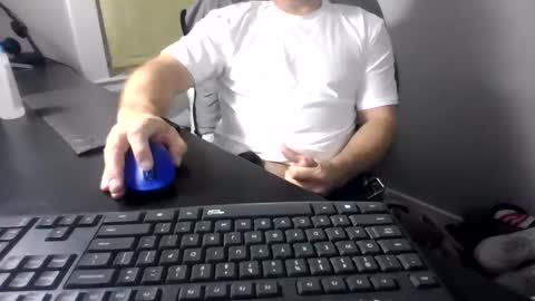 hoverday online show from June 22, 2026, 2:24 am