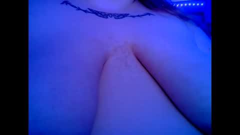 Snapshot of howhazy chatting on May 20, 2026, 12:22 pm howhazy online show from May 20, 2026, 12:22 pm