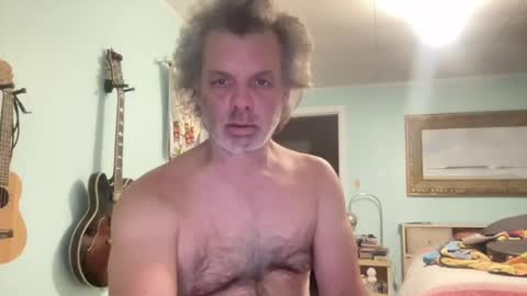 howlingatnothing online show from September 30, 2025, 2:38 am