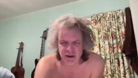 howlingatnothing online show from February 15, 2026, 11:45 pm