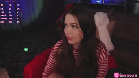 Mia online show from March 18, 2026, 5:27 pm