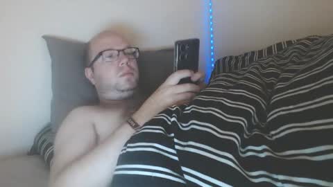 Christian online show from November 3, 2025, 5:42 am