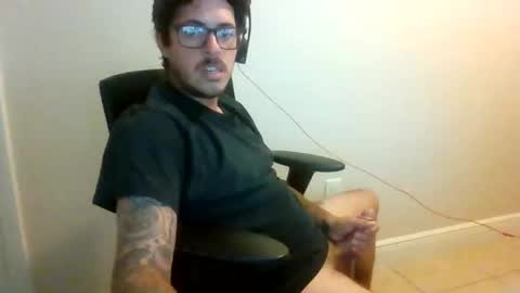 Snapshot of hoyosjay68 chatting on October 29, 2025, 3:14 pm Jay.....jayhoe878 SC online show from October 29, 2025, 3:14 pm