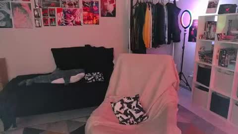 Alice online show from March 12, 2026, 4:29 am