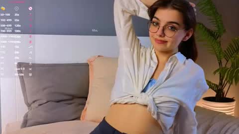 Snapshot of huba_booba chatting on February 23, 2025, 1:13 am Diane online show from February 23, 2025, 1:13 am