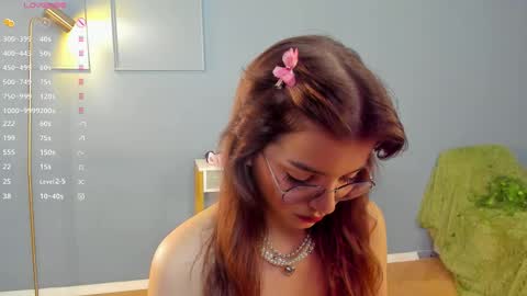 Snapshot of huba_booba chatting on September 18, 2025, 7:16 pm Diane online show from September 18, 2025, 7:16 pm