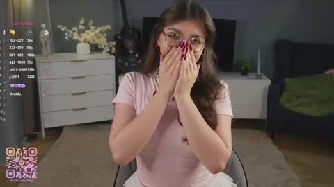 Diane online show from October 18, 2025, 7:25 pm