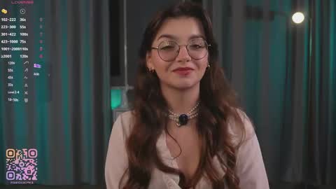 Diane online show from December 4, 2025, 7:44 pm