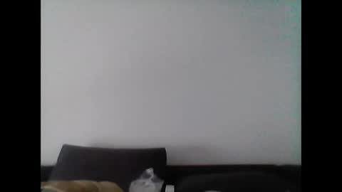 hubikush22 online show from February 25, 2025, 3:27 pm