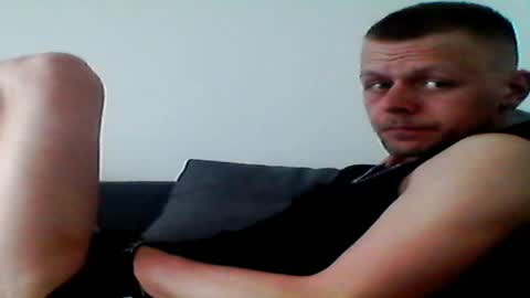 Snapshot of hubikush22 chatting on April 18, 2026, 9:02 am hubikush22 online show from April 18, 2026, 9:02 am