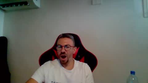 huge__cumshot online show from July 15, 2026, 7:46 am
