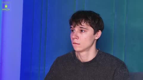 Snapshot of hugebangins_ chatting on October 15, 2025, 10:15 am ANTHONY online show from October 15, 2025, 10:15 am