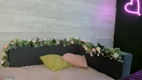 Erin online show from January 29, 2025, 7:36 am