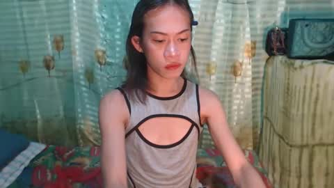 hugecockanna online show from October 3, 2025, 2:14 pm