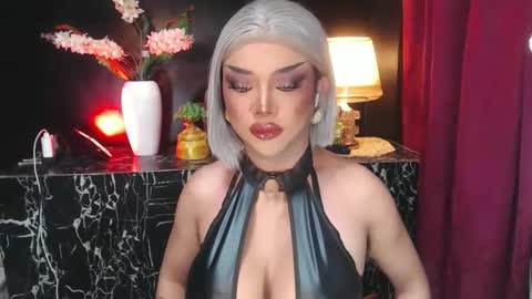 Christine online show from June 4, 2026, 9:32 pm