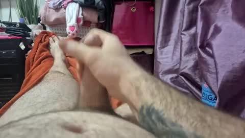 hugedick2469 online show from January 26, 2025, 3:06 am