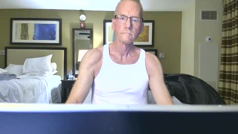 Snapshot of hugentuscaloosa chatting on March 17, 2026, 2:16 am CAROLINA TIM online show from March 17, 2026, 2:16 am