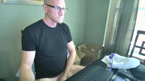 Snapshot of hugentuscaloosa chatting on April 4, 2026, 3:09 pm CAROLINA TIM online show from April 4, 2026, 3:09 pm