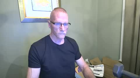 Snapshot of hugentuscaloosa chatting on April 16, 2026, 5:08 am CAROLINA TIM online show from April 16, 2026, 5:08 am