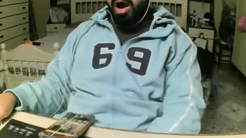 hugeveiny online show from January 15, 2025, 5:15 pm