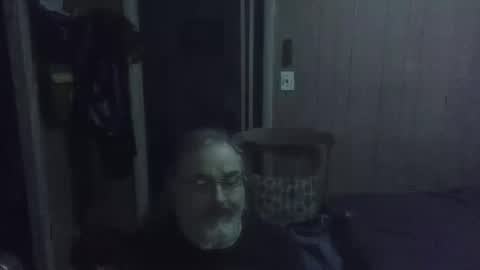 lonely huggy bear online show from November 11, 2025, 12:27 pm