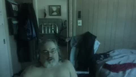 Snapshot of huggybear566 chatting on June 17, 2026, 2:07 pm lonely huggy bear online show from June 17, 2026, 2:07 pm