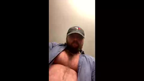 Snapshot of hughfat chatting on October 11, 2025, 9:52 am hughfat online show from October 11, 2025, 9:52 am