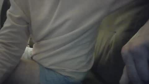 huguit026 online show from December 16, 2025, 11:54 pm