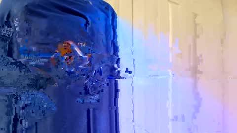 hung14u2c2c online show from February 17, 2025, 8:47 pm