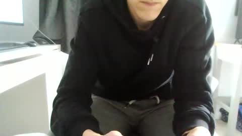 Snapshot of hungandhorny100 chatting on February 26, 2025, 1:52 pm Hungandhorny100 online show from February 26, 2025, 1:52 pm