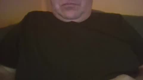 vastagfasz magyar apuci online show from June 5, 2026, 5:29 pm