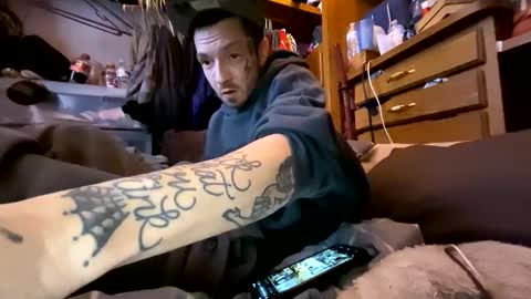 hungcocklg online show from January 14, 2026, 5:35 am