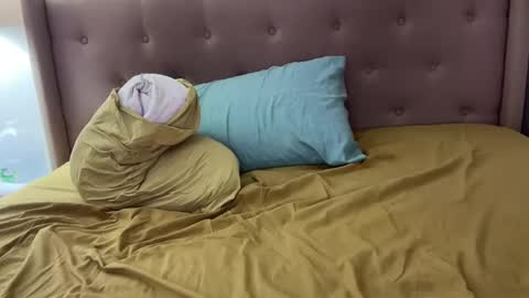 hunggjockk online show from March 4, 2025, 5:21 am