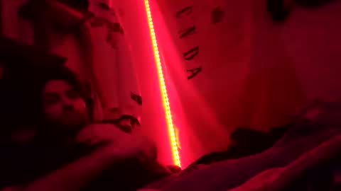 Snapshot of hungholden chatting on April 7, 2026, 9:43 am hungholden online show from April 7, 2026, 9:43 am