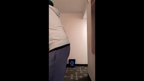 hungitalian40 online show from January 8, 2026, 2:58 am