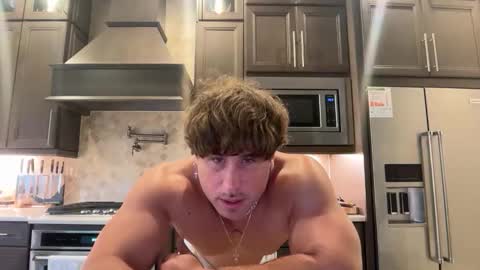 hungkingg22 online show from April 14, 2026, 2:56 pm