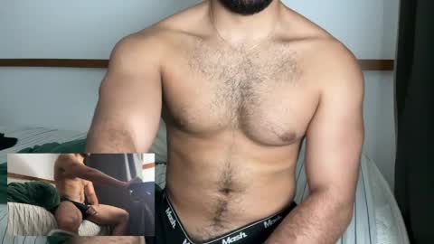 hunglatinnerd online show from May 17, 2026, 3:26 am