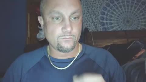 hunglikeray2286 online show from February 1, 2026, 1:37 am