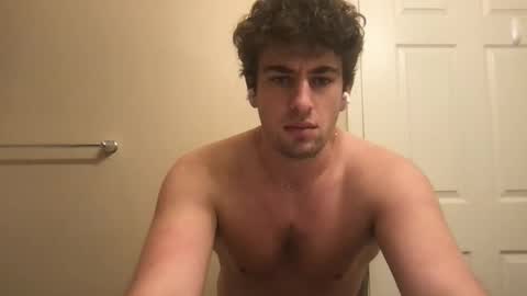 Snapshot of hungnhornystud chatting on February 24, 2026, 9:02 pm hungnhornystud online show from February 24, 2026, 9:02 pm