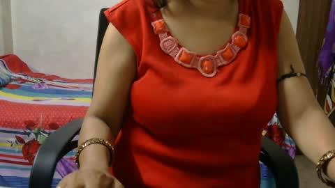 Snapshot of hungrymilf69 chatting on July 23, 2026, 2:53 am hungrymilf69 online show from July 23, 2026, 2:53 am